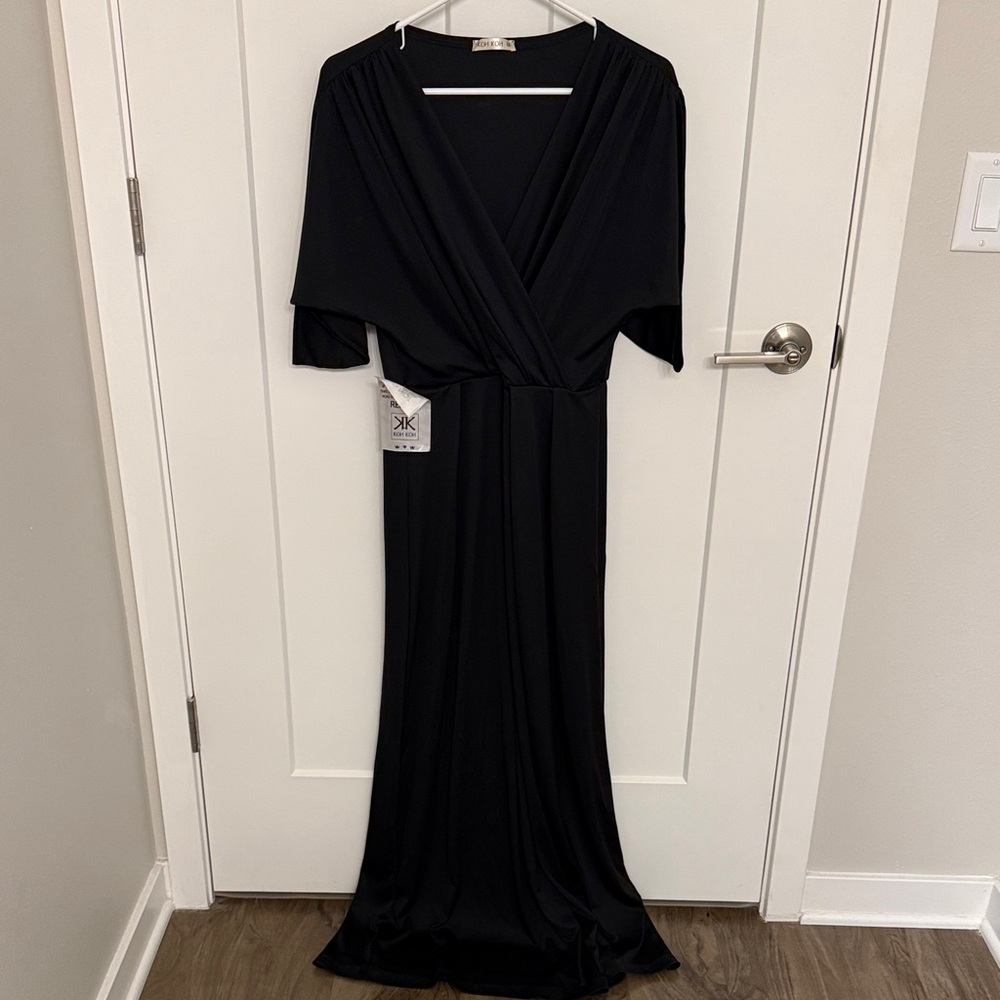 Chic Black Maxi Dress